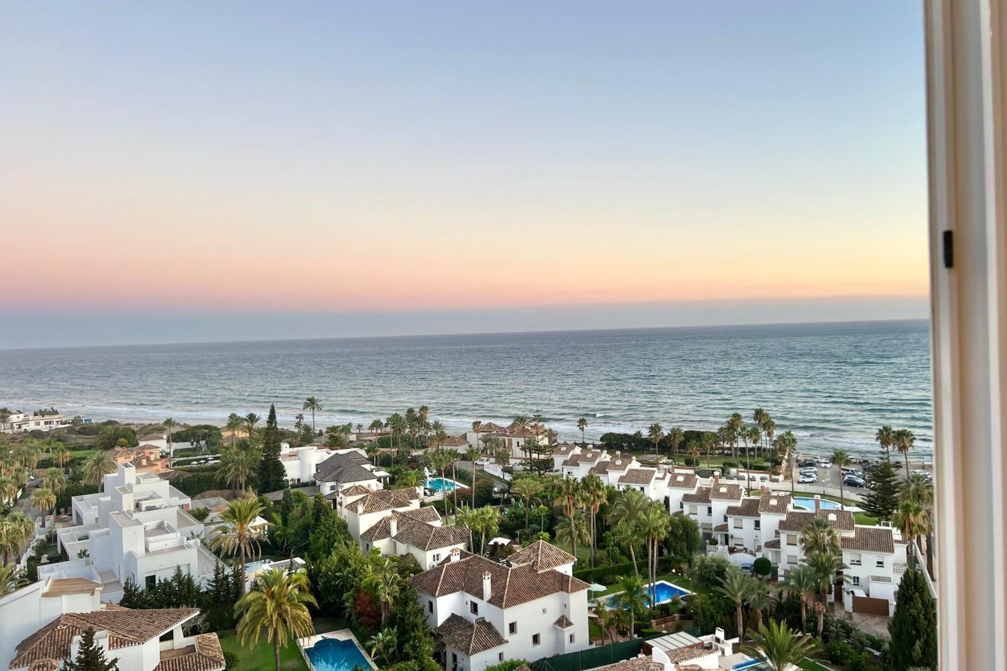 Marbella Beachfront - Beachside Apartment With Stunning Sea Views Exteriér fotografie