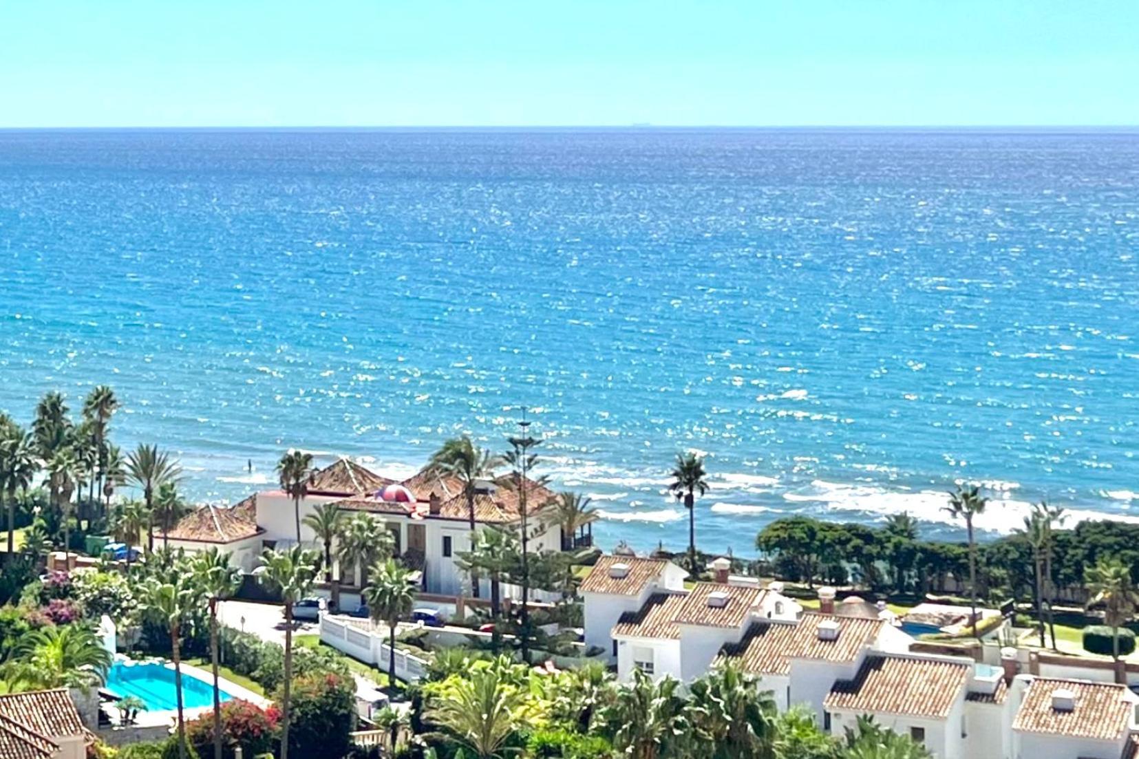 Marbella Beachfront - Beachside Apartment With Stunning Sea Views Exteriér fotografie